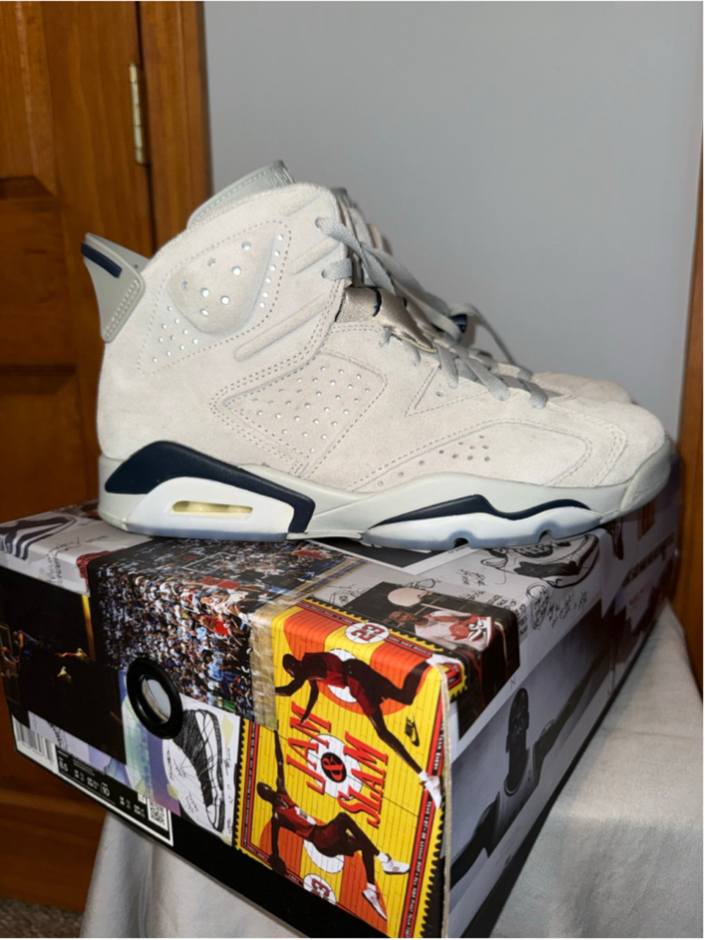 Men's Jordan Air Jordan 6 Retro Sneakers Size 8.5 Magnet/ College Navy
